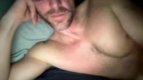 Snapshot of _lululeo_ chatting on January 29, 4:36 am _lululeo_ online show from January 29, 4:36 am