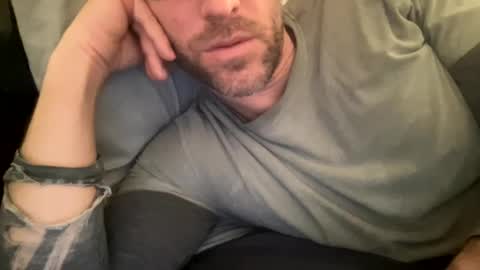 Snapshot of _lululeo_ chatting on February 4, 4:59 am _lululeo_ online show from February 4, 4:59 am