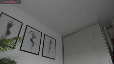 Snapshot of _marcus1 chatting on October 21, 3:15 pm Marcus online show from October 21, 3:15 pm