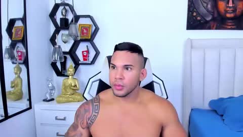 Snapshot of _matthew_santos_ chatting on September 26, 11:57 pm _matthew_santos_ online show from September 26, 11:57 pm