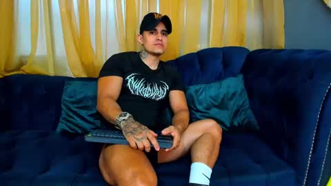 Snapshot of _max_carter chatting on September 14, 4:31 pm Max Carter online show from September 14, 4:31 pm