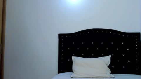 _mike______ online show from January 18, 1:29 am