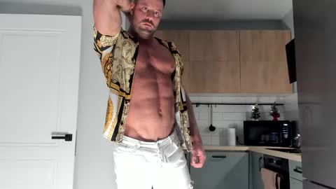 _miles19 online show from March 31, 11:34 am