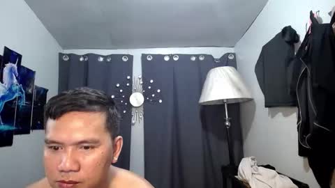 DOM online show from April 25, 2:36 pm