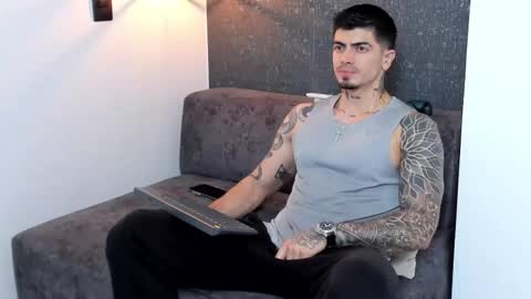 _mrcock_ online show from February 27, 10:42 pm