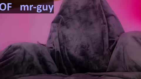 Snapshot of _mrguy_ chatting on March 3, 7:17 am _mrguy_ online show from March 3, 7:17 am