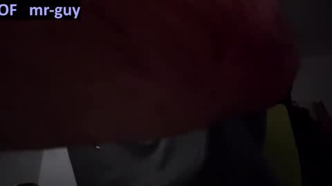 Snapshot of _mrguy_ chatting on January 4, 11:54 am _mrguy_ online show from January 4, 11:54 am