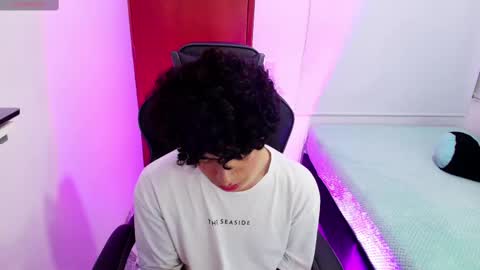 Nicolas online show from March 11, 8:31 pm