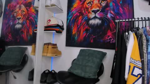 Kevin  online show from February 7, 4:08 am