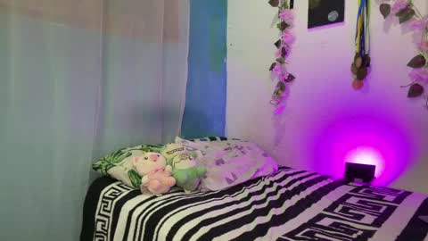 esteban online show from June 8, 4:13 am