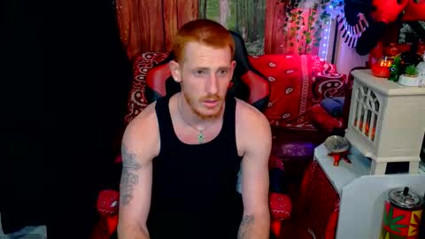 REDxxx online show from March 15, 11:33 pm