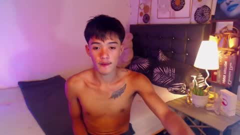 _robinmartinxx online show from March 11, 12:17 pm