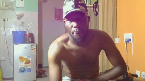 Snapshot of _sambo_ chatting on March 1, 12:23 pm _sambo_ online show from March 1, 12:23 pm