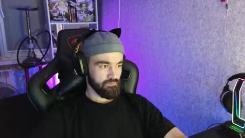 Snapshot of _serious_man chatting on October 22, 8:34 pm Ask me online show from October 22, 8:34 pm