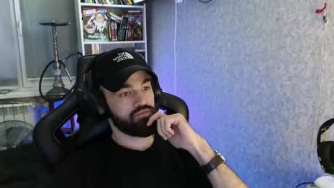 Snapshot of _serious_man chatting on October 26, 10:45 pm Ask me online show from October 26, 10:45 pm