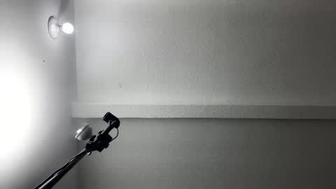 Juan Pablo-independent model online show from April 27, 3:25 am