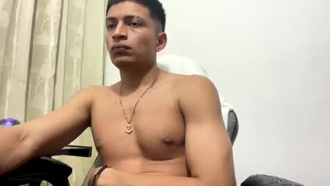 Snapshot of _sexy_jack chatting on February 3, 12:47 am Juan Pablo-independent model online show from February 3, 12:47 am