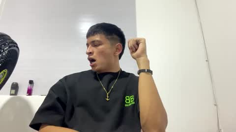 Snapshot of _sexy_jack chatting on January 7, 12:03 am Juan Pablo-independent model online show from January 7, 12:03 am
