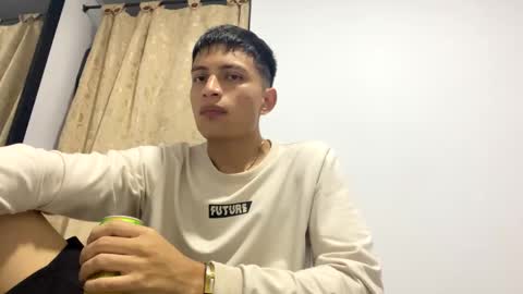 Snapshot of _sexy_jack chatting on January 4, 4:44 am Juan Pablo-independent model online show from January 4, 4:44 am