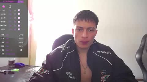Snapshot of _sexy_jack chatting on January 13, 9:09 pm Juan Pablo-independent model online show from January 13, 9:09 pm