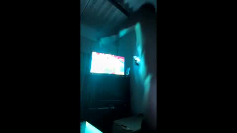  x x  online show from April 26, 4:32 am