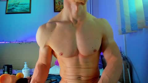 Snapshot of _shestifold chatting on January 23, 1:02 pm Nik online show from January 23, 1:02 pm
