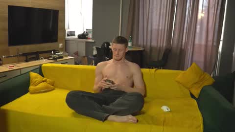 Snapshot of _sopranos_ chatting on October 20, 12:09 pm OLIVERERENMARCUSpvt is open online show from October 20, 12:09 pm