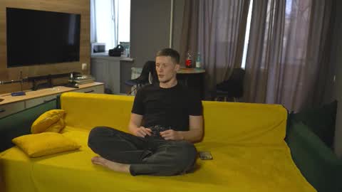 Snapshot of _sopranos_ chatting on October 19, 12:08 pm OLIVERERENMARCUSpvt is open online show from October 19, 12:08 pm