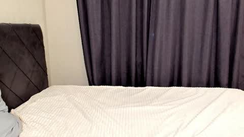 OLIVERERENMARCUSpvt is open online show from April 28, 5:06 pm