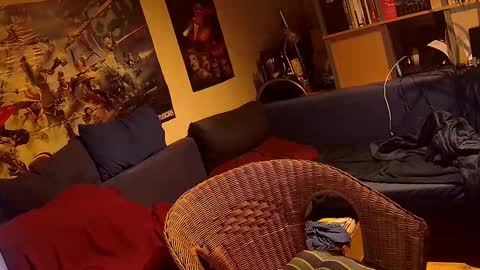 Snapshot of _svenerd87___ chatting on October 19, 12:59 am Sven online show from October 19, 12:59 am