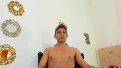 Snapshot of _tarek_ chatting on October 8, 6:01 pm _tarek_ online show from October 8, 6:01 pm