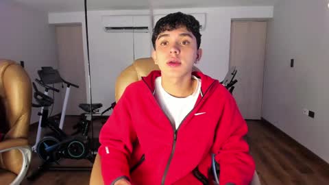 _taylorblack online show from April 19, 12:04 pm