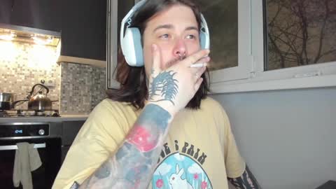 _torfin_ online show from January 12, 4:08 pm