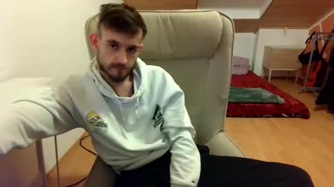 Snapshot of _v_l_a_d_ chatting on February 5, 3:13 am Vlad online show from February 5, 3:13 am