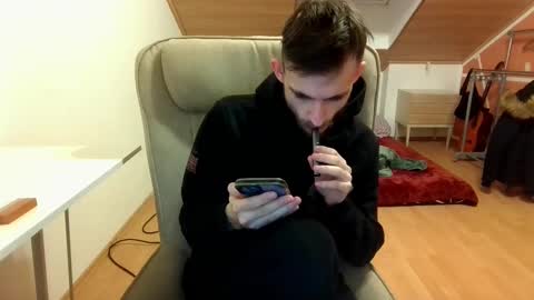 Snapshot of _v_l_a_d_ chatting on February 7, 4:56 pm Vlad online show from February 7, 4:56 pm