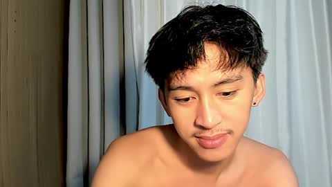 Andrei online show from April 12, 7:04 pm