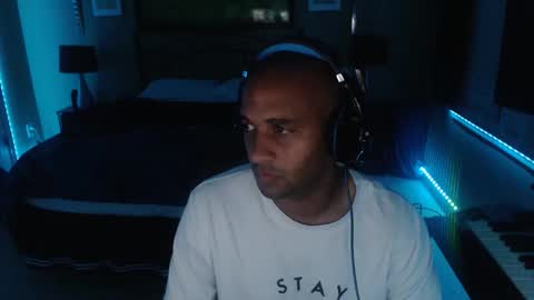 a4orce online show from November 15, 3:19 am