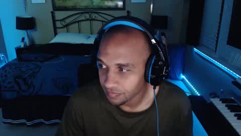 a4orce online show from March 20, 2:48 am