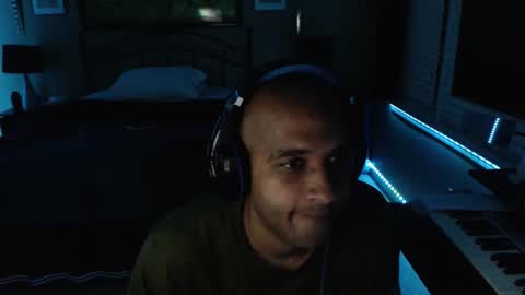 a4orce online show from March 2, 5:08 am