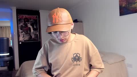 alejo online show from December 8, 9:57 am