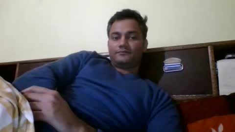 AakashR online show from December 19, 7:38 am