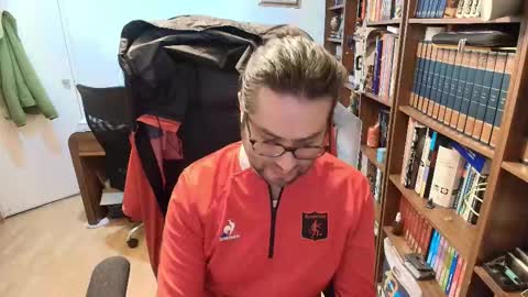 aalejandroov online show from January 15, 8:07 am