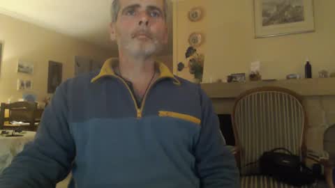 Snapshot of aalex1717 chatting on January 9, 7:50 pm Aalex1717 online show from January 9, 7:50 pm