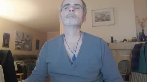 Snapshot of aalex1717 chatting on February 7, 9:48 pm Aalex1717 online show from February 7, 9:48 pm