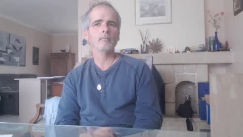 Snapshot of aalex1717 chatting on September 26, 7:28 am Aalex1717 online show from September 26, 7:28 am