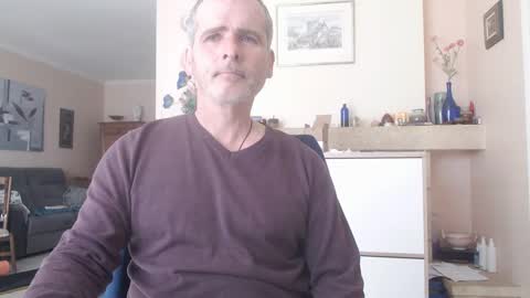 Snapshot of aalex1717 chatting on March 6, 11:36 am Aalex1717 online show from March 6, 11:36 am