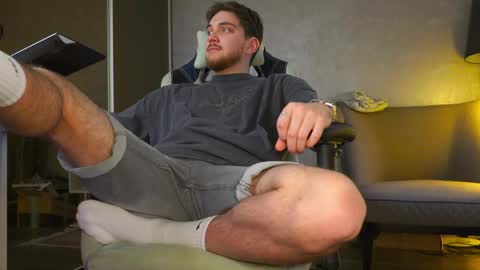 Snapshot of aalexxxxxx chatting on October 26, 7:54 am Alex online show from October 26, 7:54 am