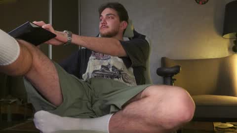 Snapshot of aalexxxxxx chatting on October 29, 8:45 pm Alex online show from October 29, 8:45 pm