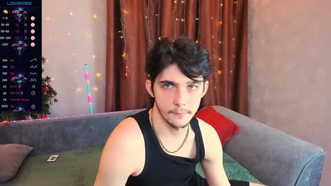 Snapshot of aaron_bang chatting on January 20, 1:07 am Aaron Bang online show from January 20, 1:07 am