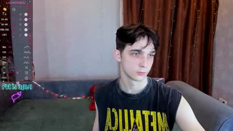 Aaron Bang online show from February 20, 4:31 pm